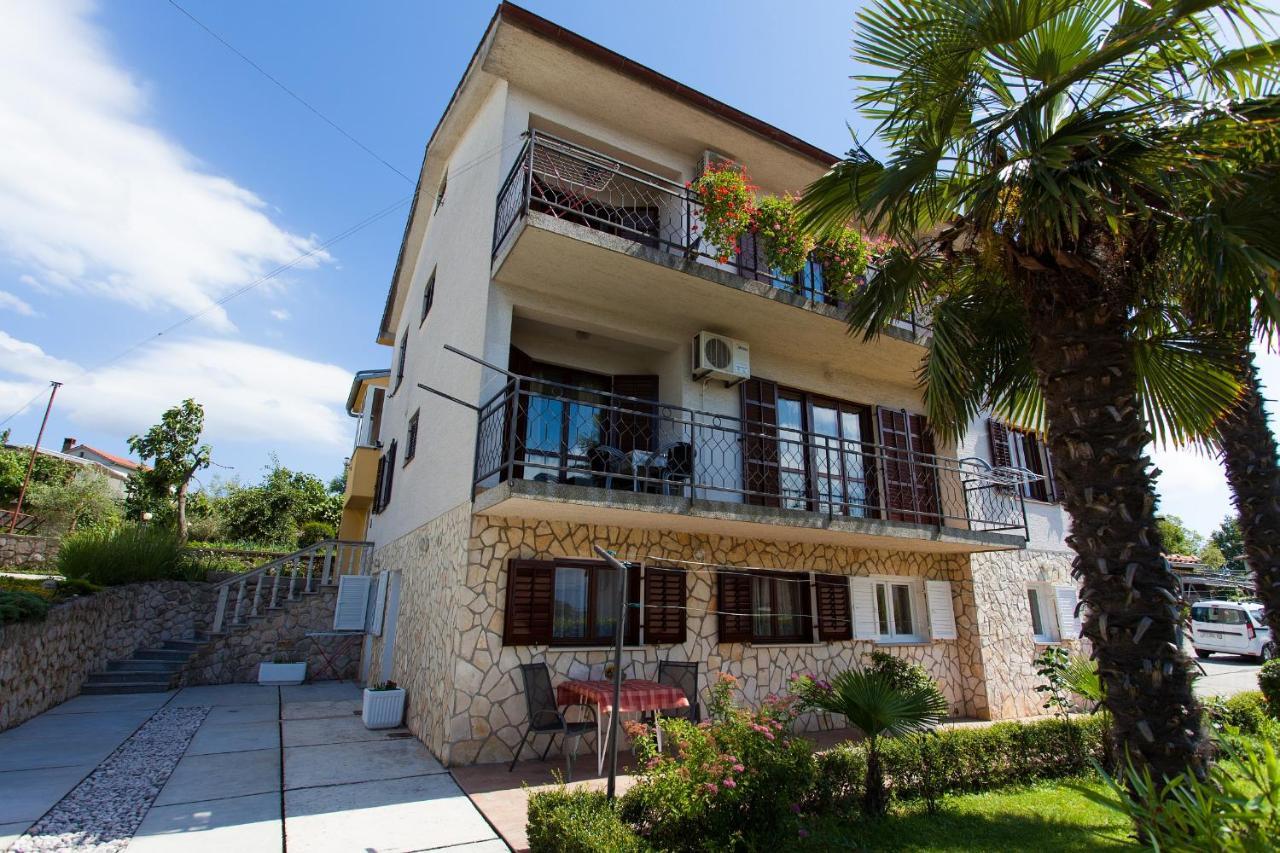 Apartments Nedeljka Malinska Exterior photo
